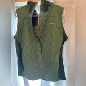 Women’s Columbia Vest